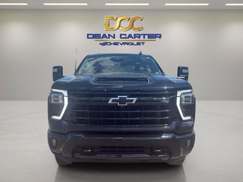 Used 2024 Chevrolet Silverado 2500 LTZ w/ LTZ Plus Package AWD/4WD image 8