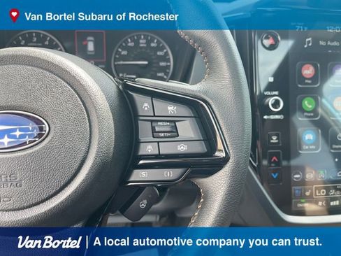 Used 2025 Subaru Forester Touring AWD/4WD image 22