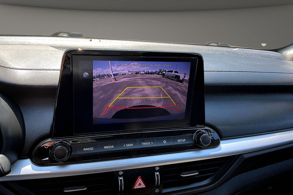 Used 2024 Kia Forte LXS w/ LXS Technology Package FWD image 17