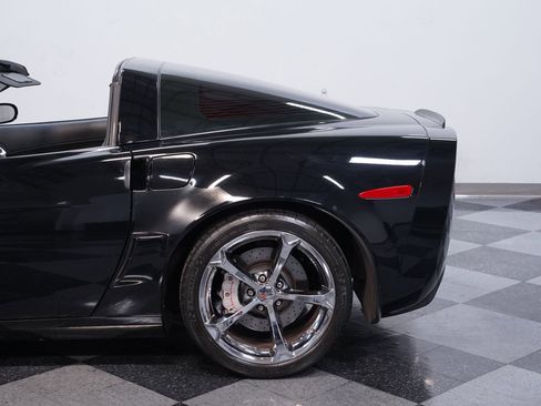 Used 2013 Chevrolet Corvette Grand Sport w/ 3LT Preferred Equipment Group image 21