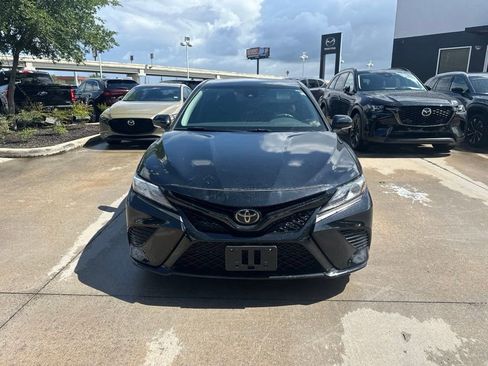 Used 2019 Toyota Camry XSE FWD image 2