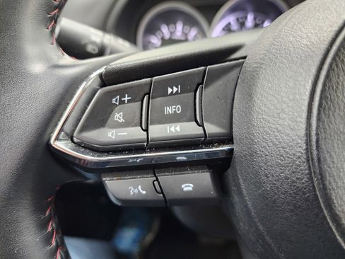 Used 2024 MAZDA CX-5 Carbon Edition image 17