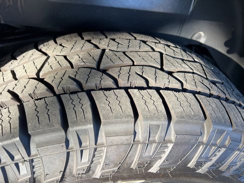 Used 2017 Jeep Wrangler Unlimited Sport w/ Connectivity Group image 10