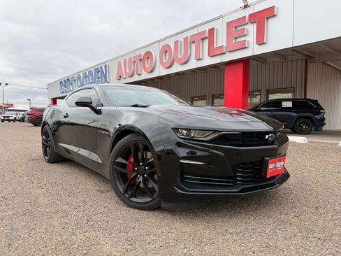 Used 2023 Chevrolet Camaro SS RWD image 1