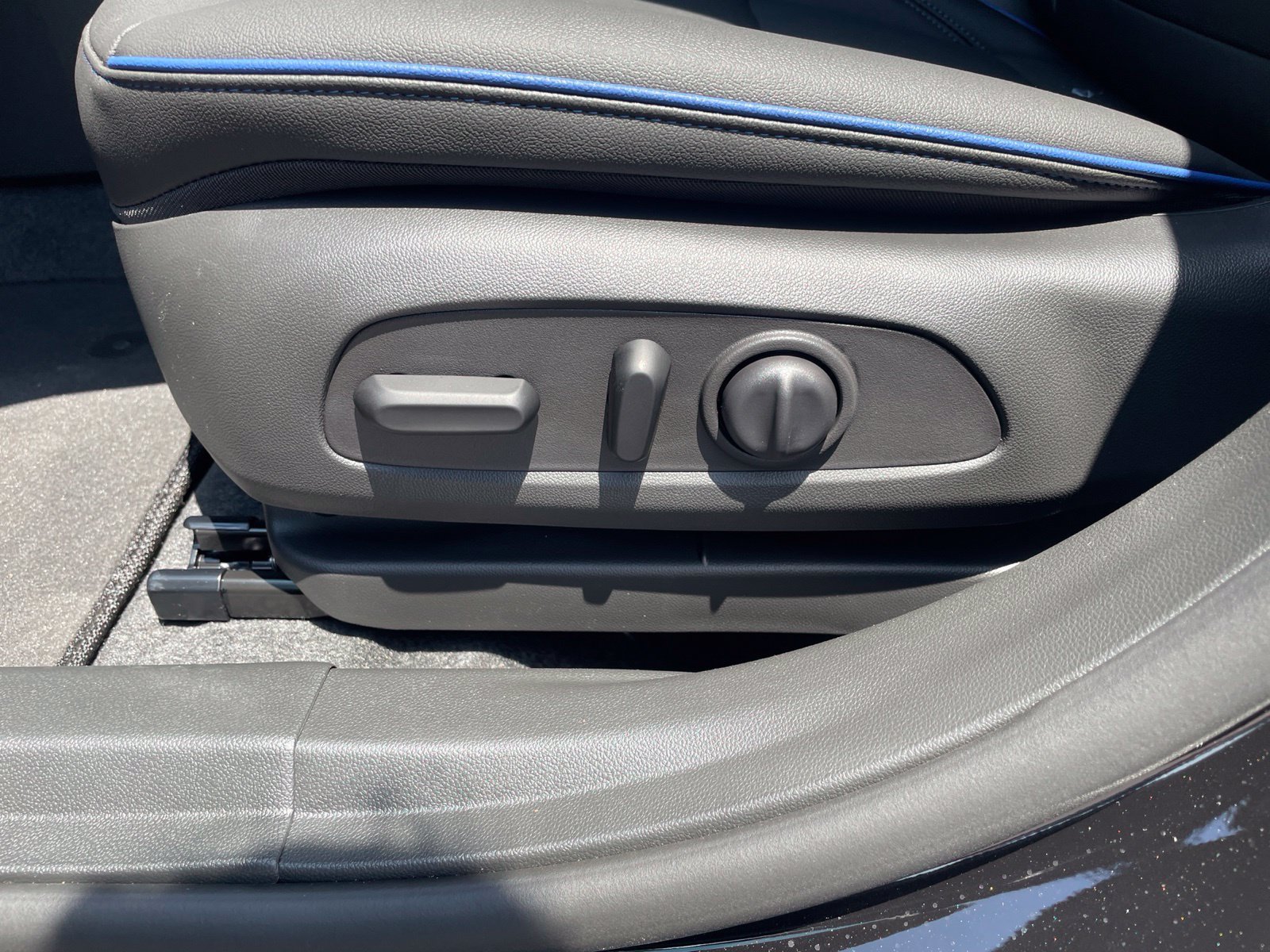 New 2026 Buick Envista Sport Touring w/ Convenience I Package FWD image 14