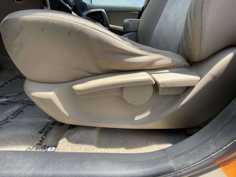 Used 2009 Toyota RAV4 2WD V6 image 17