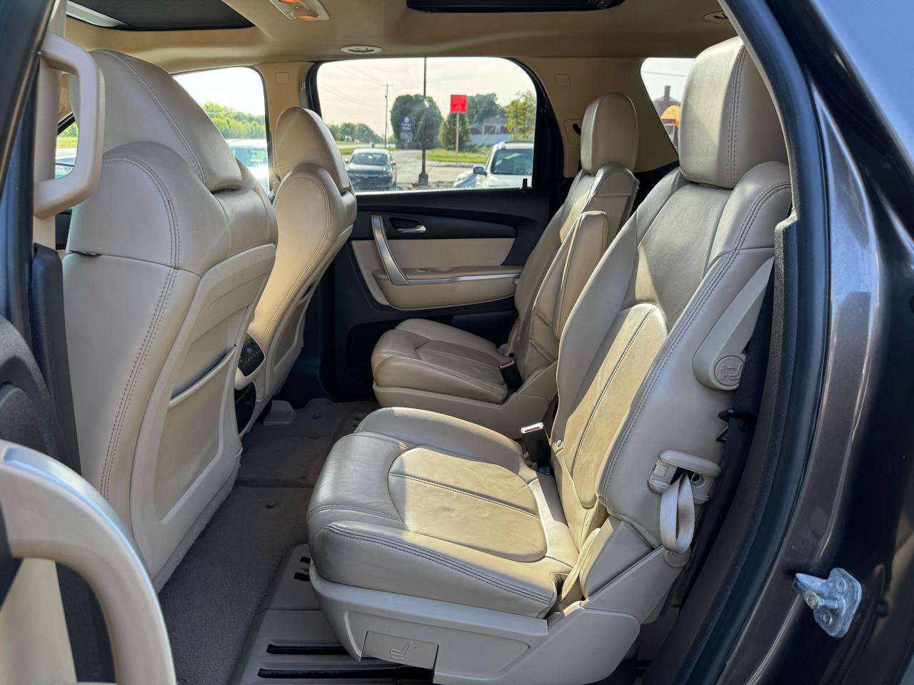 Used 2012 GMC Acadia SLT AWD/4WD image 12