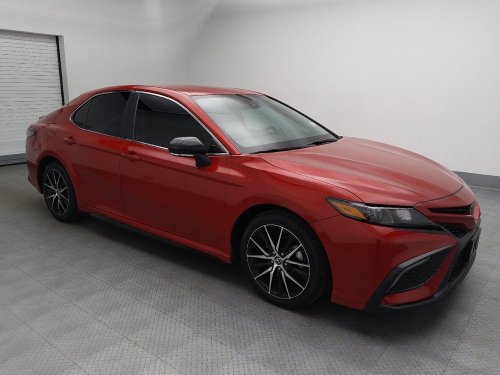 Used 2023 Toyota Camry SE FWD image 11