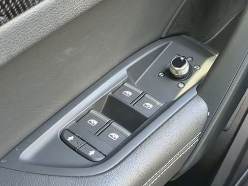 Used 2020 Audi SQ5 Prestige image 31