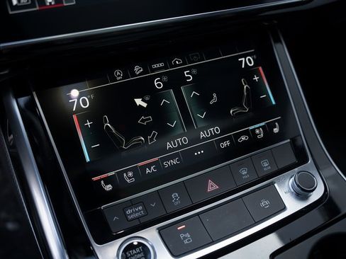 Used 2025 Audi Q7 3.0T Premium Plus w/ Premium Plus Package image 27