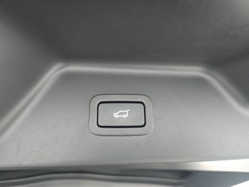 Certified 2021 Land Rover Range Rover P525 Westminster Edition image 13