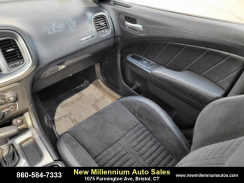 Used 2019 Dodge Charger Scat Pack w/ Daytona Edition Group image 15