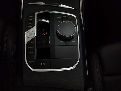 New 2026 BMW 330i xDrive Sedan w/ Convenience Package image 16