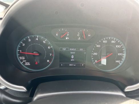 Used 2025 Chevrolet Malibu LS image 38