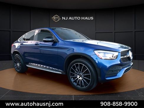 Used 2020 Mercedes-Benz GLC 300 4MATIC Coupe image 1