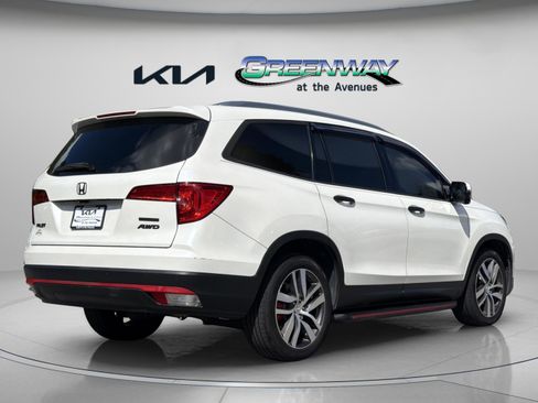 Used 2016 Honda Pilot Touring image 6