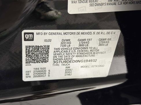 Used 2022 GMC Sierra 1500 SLT w/ SLT Premium Package AWD/4WD image 32