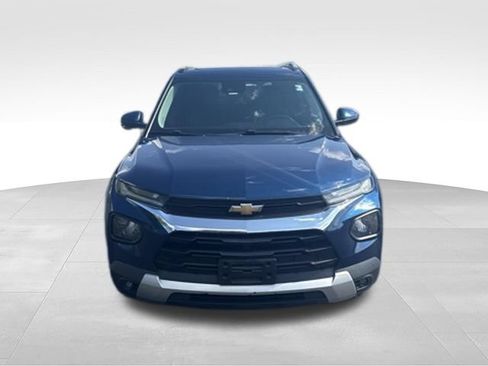 Used 2021 Chevrolet TrailBlazer LT w/ Sun and Liftgate Package FWD image 7