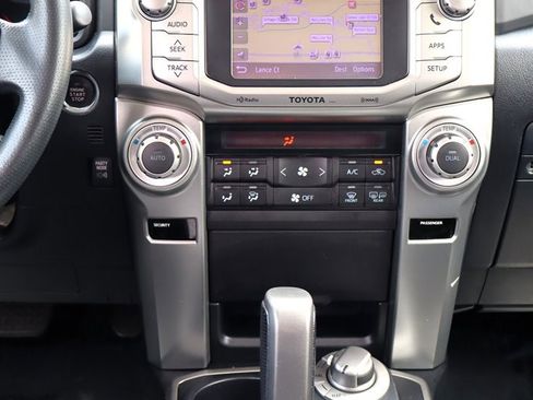 Used 2013 Toyota 4Runner Limited AWD/4WD image 19