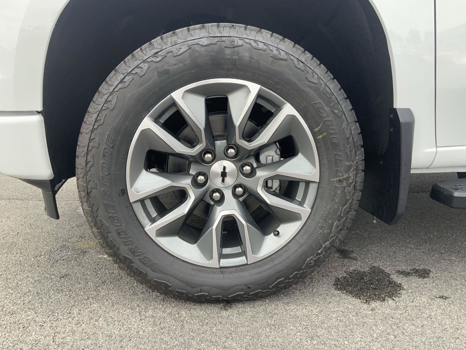 New 2026 Chevrolet Silverado 1500 RST w/ Z71 Off-Road Package AWD/4WD image 16