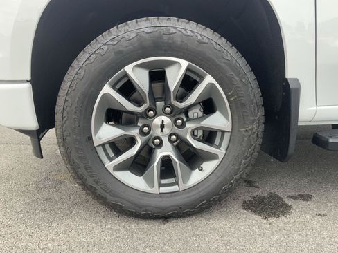 New 2026 Chevrolet Silverado 1500 RST w/ Z71 Off-Road Package AWD/4WD image 16