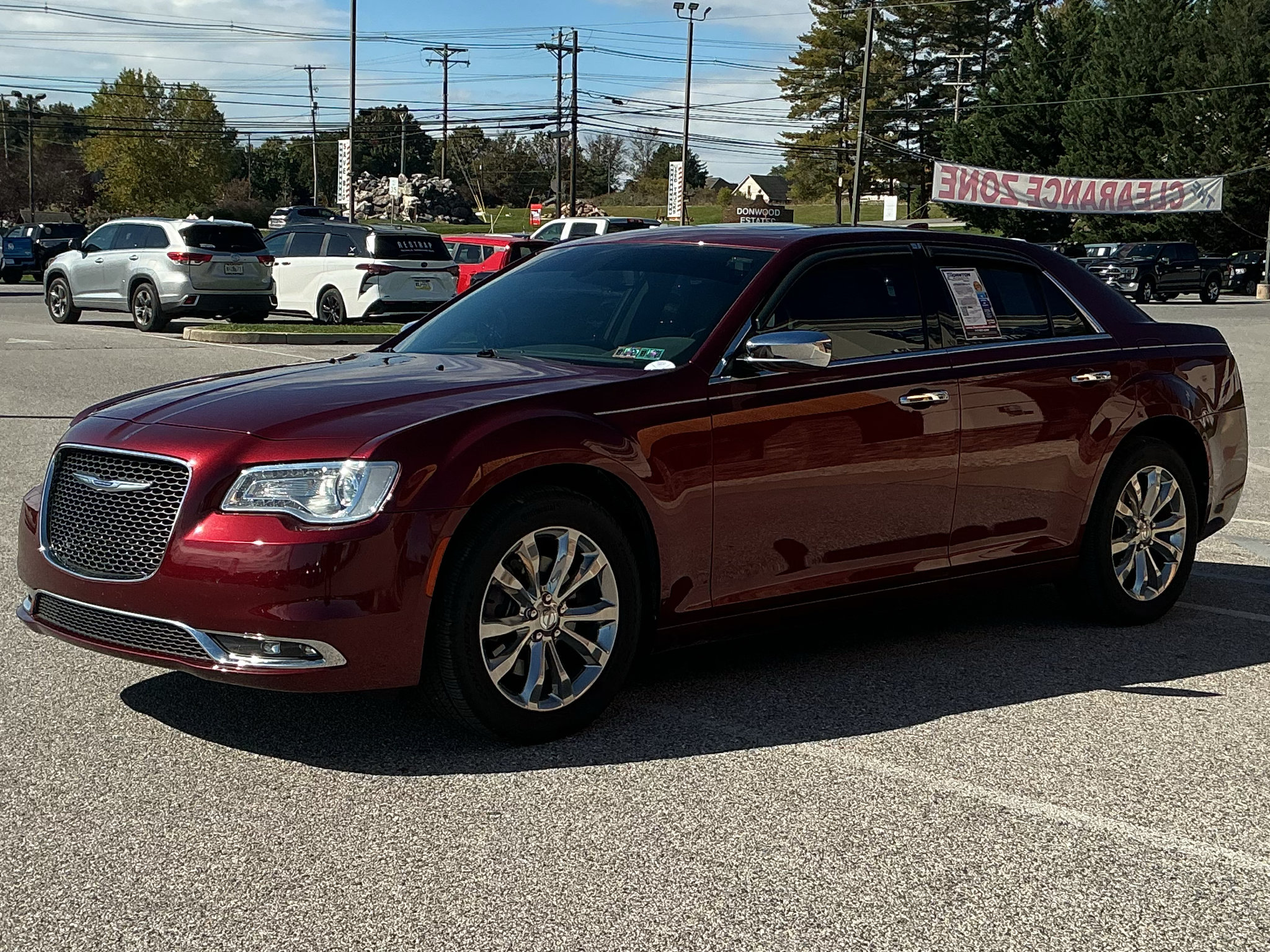 Used 2019 Chrysler 300 Limited AWD/4WD image 8