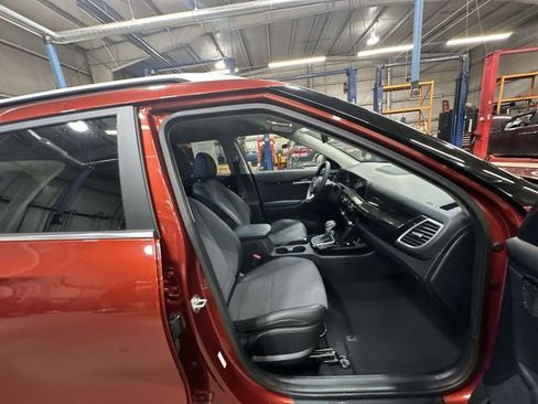 Certified 2024 Kia Seltos S image 27