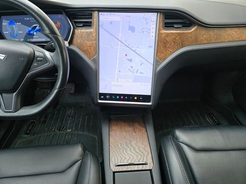 Used 2019 Tesla Model S Long Range image 28
