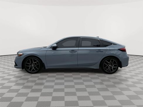 Certified 2022 Honda Civic Sport Touring image 3