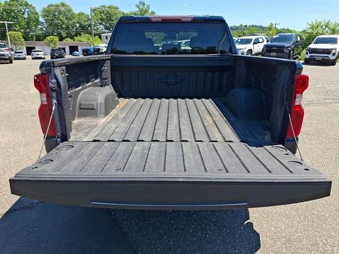 Used 2023 Chevrolet Silverado 1500 LT w/ Z71 Off-Road Package AWD/4WD image 32