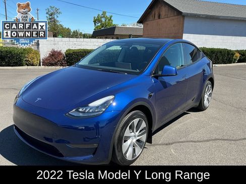 Used 2022 Tesla Model Y Long Range AWD/4WD image 1