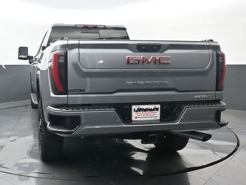 Used 2024 GMC Sierra 2500 AT4 w/ AT4 Premium Plus Package AWD/4WD image 20