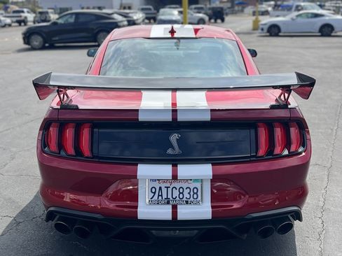Used 2021 Ford Mustang Shelby GT500 w/ Carbon Fiber Track Pack image 5