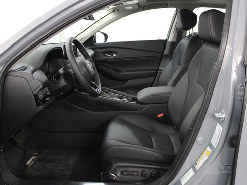 New 2025 Honda Accord EX-L image 5