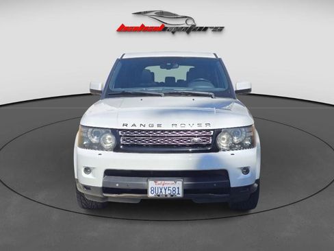 Used 2013 Land Rover Range Rover Sport HSE LUX image 2