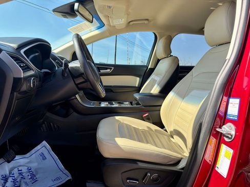 Used 2019 Ford Edge SEL w/ Equipment Group 201A image 10