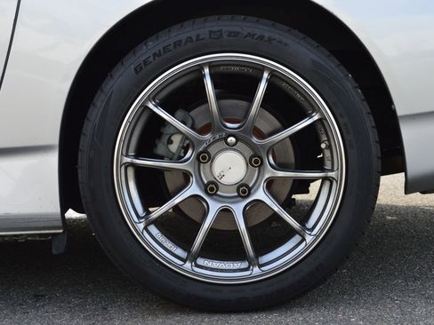 Used 2005 Honda S2000 Convertible 2D image 11