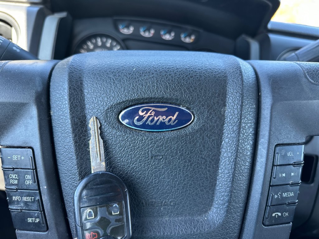 Used 2013 Ford F150 STX w/ Mid Equipment Group AWD/4WD image 35