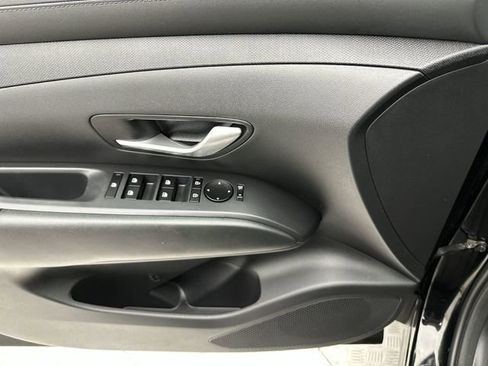 Certified 2025 Hyundai Tucson SEL AWD/4WD image 13