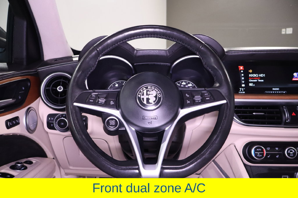 Used 2019 Alfa Romeo Stelvio Ti Lusso w/ Quick Order Package 22X Lusso AWD/4WD image 17