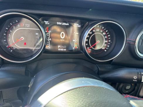 Used 2020 Jeep Gladiator Rubicon AWD/4WD image 19