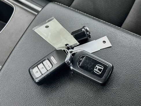Used 2019 Honda Accord Sport image 24