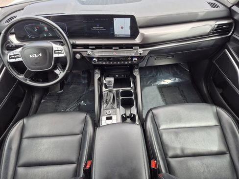 Used 2025 Kia Telluride S AWD/4WD image 15