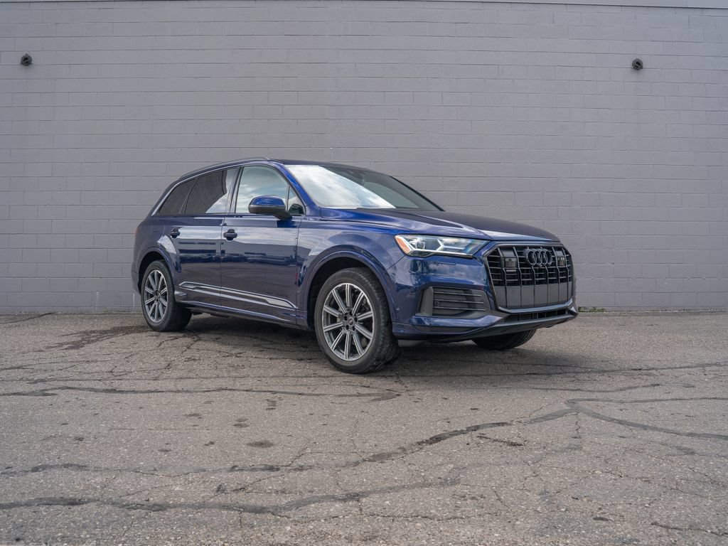 Certified 2023 Audi Q7 2.0T Premium Plus w/ Premium Plus Package AWD/4WD image 9