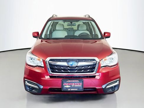 Used 2018 Subaru Forester 2.5i Premium w/ All-Weather Package AWD/4WD image 4