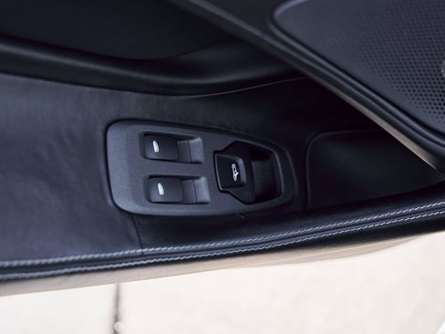 Used 2020 McLaren 570S Coupe image 35