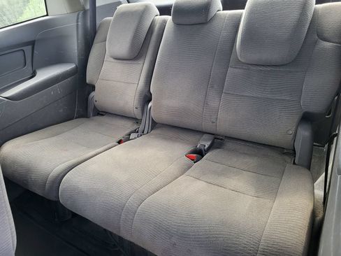 Used 2012 Honda Odyssey EX image 26