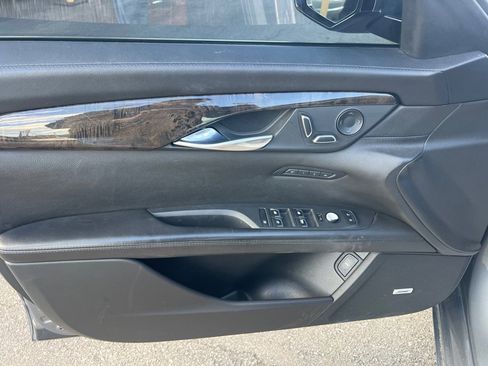 Used 2018 Cadillac CT6 Luxury AWD/4WD image 30