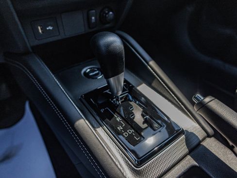 New 2025 Mitsubishi Outlander Sport ES image 27