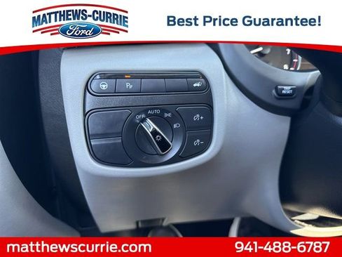 Used 2023 INFINITI QX50 Luxe image 26